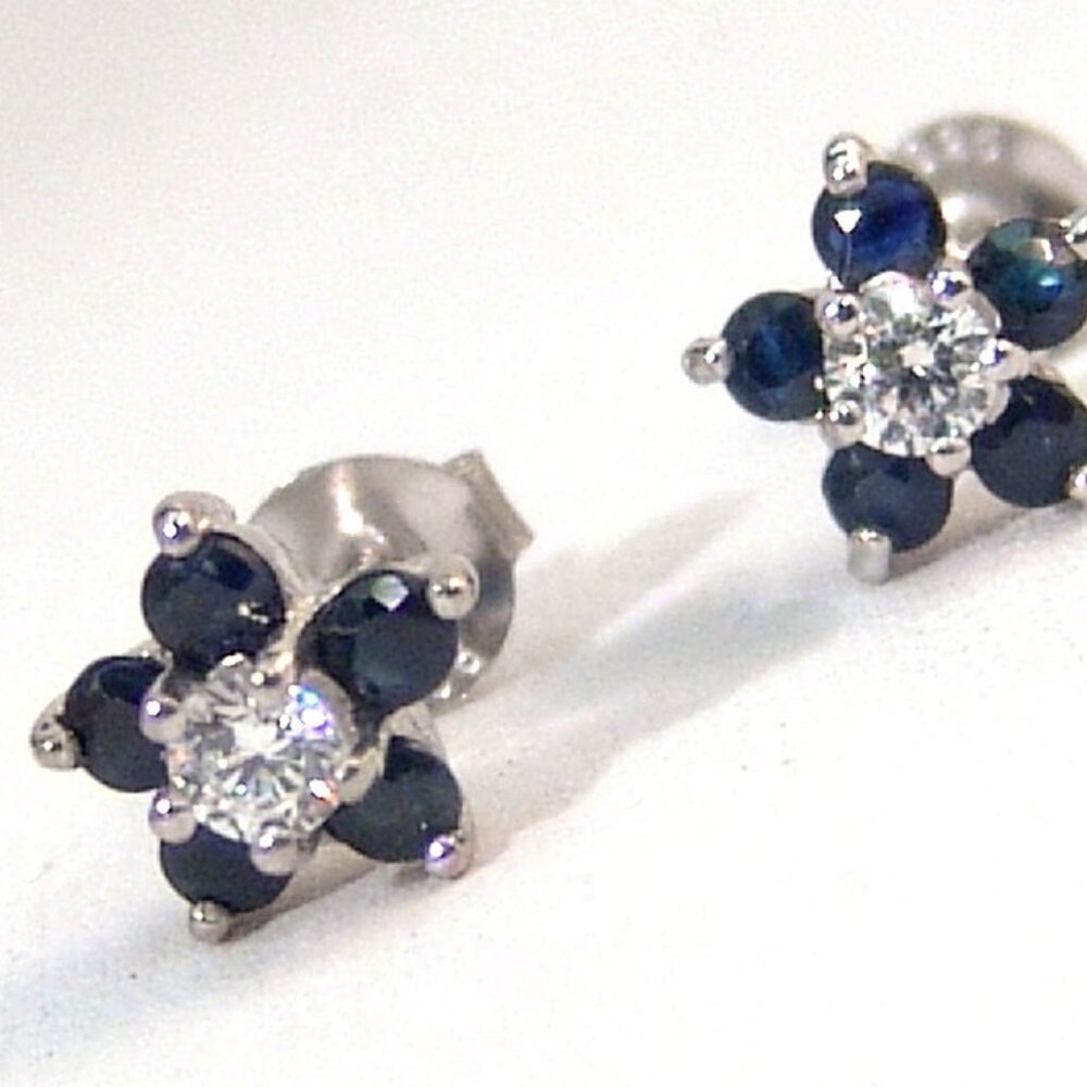 Genuine Sapphire Sterling Silver Stud Earrings Anti-tarnish Flower Design